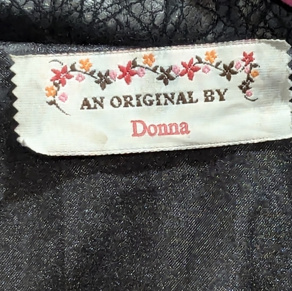 Handcrafted Original Design by Donna Gray/Black Fleece/Flannel Jacket - Picture 10 of 16